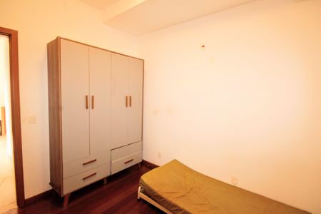 Apartamento à venda com 160m², 3 quartos e 3 vagasQuarto 3