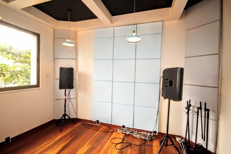 Apartamento à venda com 160m², 3 quartos e 3 vagasStudio