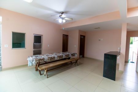 Casa à venda com 600m², 6 quartos e 5 vagas Casa à venda com 600m², 6 quartos e 5 vagasCozinha