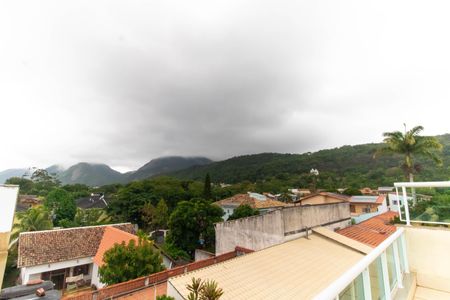 Casa à venda com 600m², 6 quartos e 5 vagas Casa à venda com 600m², 6 quartos e 5 vagasVista da Suíte 3