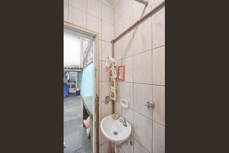 Casa à venda com 86m², 2 quartos e 1 vaga Casa à venda com 86m², 2 quartos e 1 vagaBanheiro de serviço