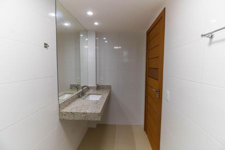 Casa para alugar com 300m², 7 quartos e 3 vagas Casa para alugar com 300m², 7 quartos e 3 vagasBanheiro da Suíte 4