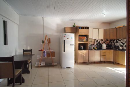 Casa à venda com 150m², 2 quartos e 1 vagaSala/Cozinha