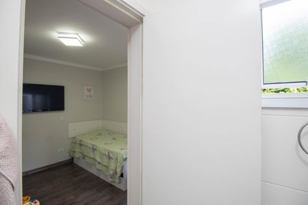 Casa à venda com 70m², 2 quartos e 2 vagasBanheiro da Suíte 2