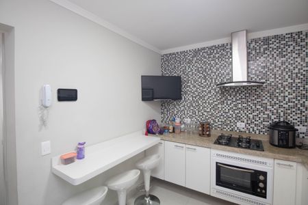 Casa à venda com 70m², 2 quartos e 2 vagasCozinha