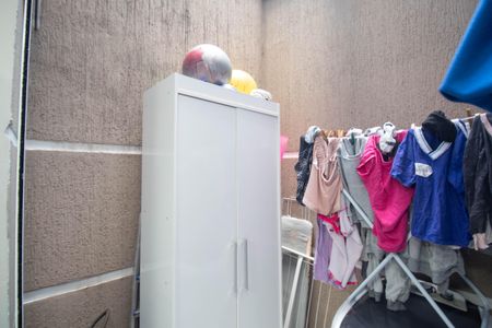 Casa à venda com 70m², 2 quartos e 2 vagasÁrea de Serviço