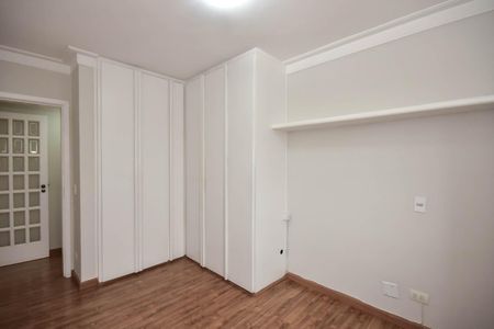 Apartamento à venda com 155m², 3 quartos e 4 vagasSuíte 2