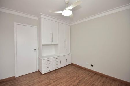 Apartamento à venda com 155m², 3 quartos e 4 vagasSuíte 1