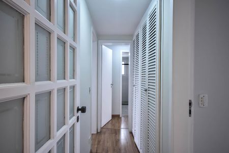 Apartamento à venda com 155m², 3 quartos e 4 vagasCorredor