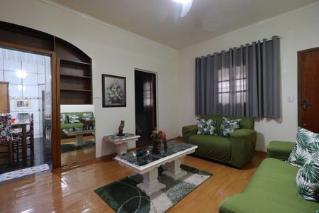 Casa para alugar com 90m², 3 quartos e sem vagaSala