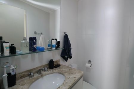 Apartamento para alugar com 100m², 3 quartos e 2 vagasBanheiro Suíte