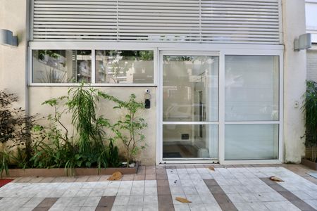 Apartamento para alugar com 100m², 3 quartos e 2 vagasFachada