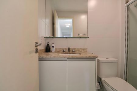 Apartamento para alugar com 100m², 3 quartos e 2 vagasBanheiro Social