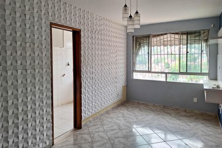 Apartamento à venda com 67m², 2 quartos e 1 vagaSala