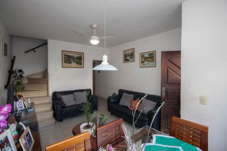 Casa à venda com 150m², 3 quartos e 1 vagaSala