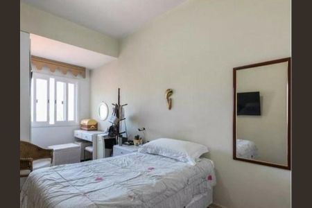 Casa à venda com 3 quartos, 199m² em Indianópolis, São Paulo