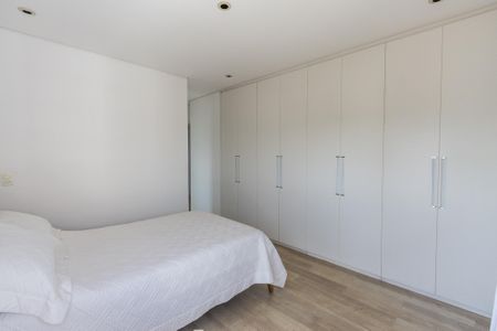 Apartamento à venda com 180m², 4 quartos e 4 vagasQuarto 3