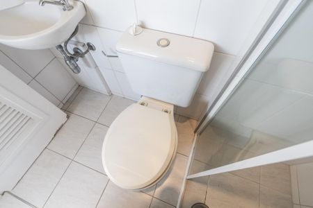 Apartamento à venda com 180m², 4 quartos e 4 vagasBanheiro de Serviço