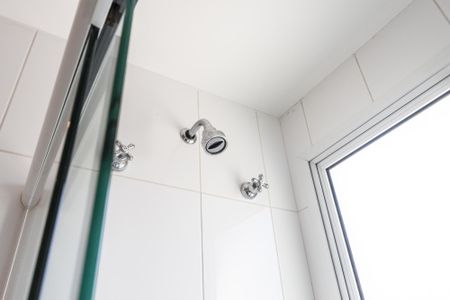 Apartamento à venda com 180m², 4 quartos e 4 vagasBanheiro - Quarto 1