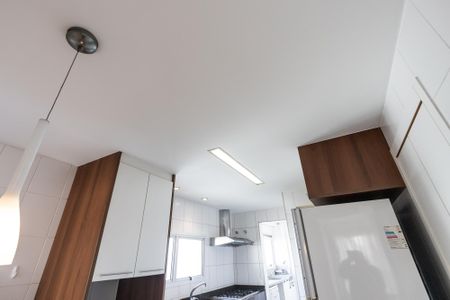 Apartamento à venda com 180m², 4 quartos e 4 vagasCozinha