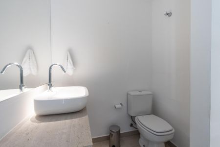 Apartamento à venda com 180m², 4 quartos e 4 vagasLavabo