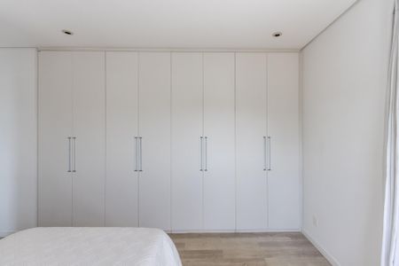 Apartamento à venda com 180m², 4 quartos e 4 vagasQuarto 3
