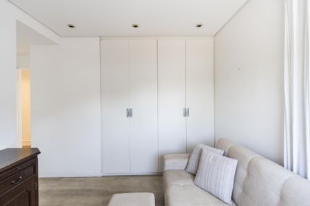 Apartamento à venda com 180m², 4 quartos e 4 vagasQuarto 2