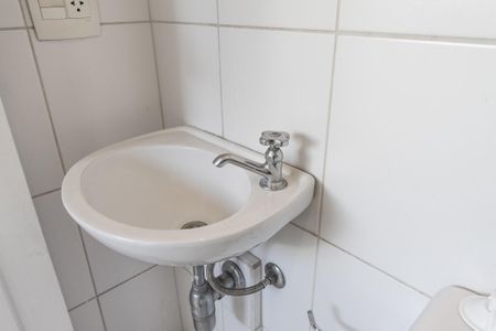 Apartamento à venda com 180m², 4 quartos e 4 vagasBanheiro de Serviço