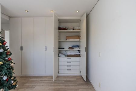 Apartamento à venda com 180m², 4 quartos e 4 vagasQuarto 1