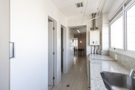 Apartamento à venda com 180m², 4 quartos e 4 vagasÁrea de Serviço