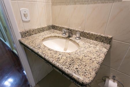 Apartamento para alugar com 70m², 3 quartos e 1 vagaBanheiro Social