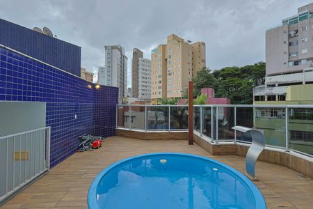 Apartamento à venda com 260m², 4 quartos e 2 vagasCobertura