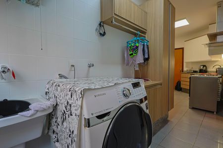 Apartamento à venda com 260m², 4 quartos e 2 vagasÁrea de Serviço