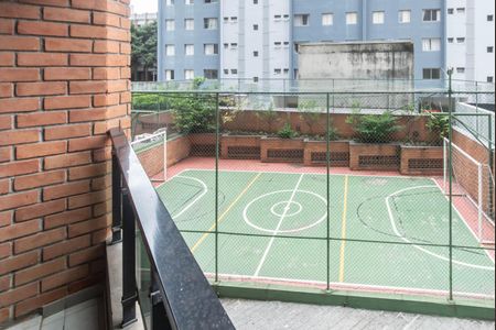 Apartamento à venda com 98m², 3 quartos e 2 vagasQuarto 1 - Sacada