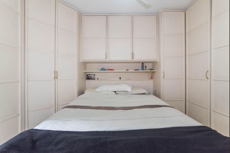 Apartamento à venda com 98m², 3 quartos e 2 vagasSuíte