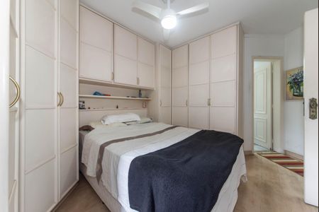 Apartamento à venda com 98m², 3 quartos e 2 vagasSuíte