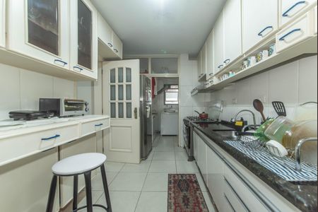 Apartamento à venda com 98m², 3 quartos e 2 vagasCozinha