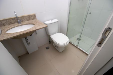 Apartamento à venda com 67m², 2 quartos e 1 vagaBanheiro Social