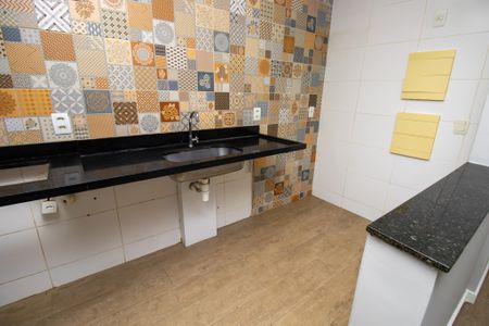 Apartamento à venda com 67m², 2 quartos e 1 vagaCozinha