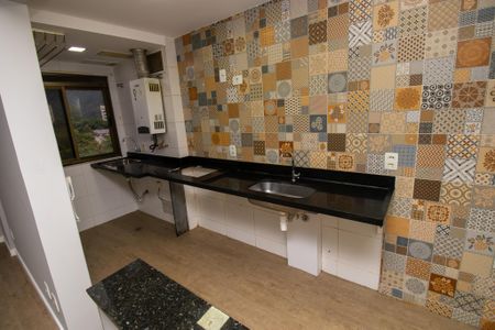 Apartamento à venda com 67m², 2 quartos e 1 vagaCozinha