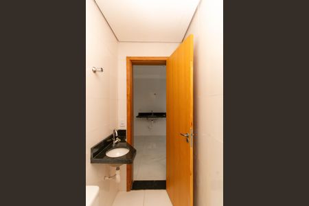 Apartamento à venda com 33m², 2 quartos e sem vaga Apartamento à venda com 33m², 2 quartos e sem vagaBanheiro