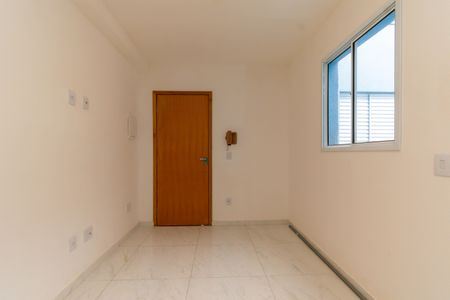Apartamento à venda com 33m², 2 quartos e sem vaga Apartamento à venda com 33m², 2 quartos e sem vagaSala