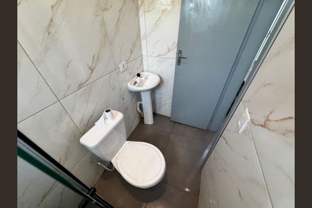 Apartamento para alugar com 65m², 2 quartos e sem vaga Apartamento para alugar com 65m², 2 quartos e sem vagaBanheiro