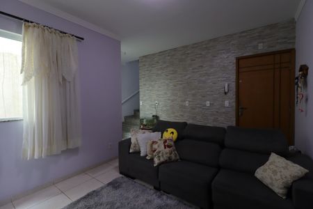 Apartamento para alugar com 75m², 2 quartos e 2 vagasSala