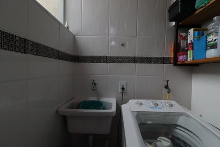 Apartamento para alugar com 75m², 2 quartos e 2 vagasÁrea de Serviço