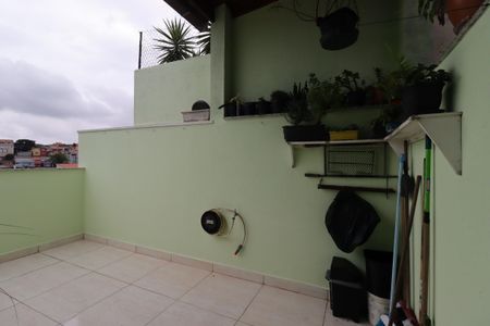 Apartamento para alugar com 75m², 2 quartos e 2 vagasQuintal