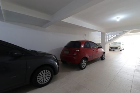 Apartamento para alugar com 75m², 2 quartos e 2 vagasGaragem