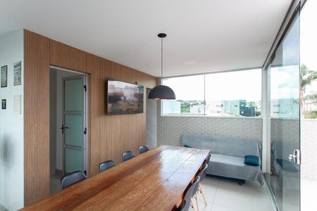 Apartamento à venda com 180m², 3 quartos e 2 vagasEspaço Gourmet