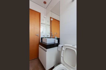 Apartamento à venda com 180m², 3 quartos e 2 vagasBanheiro Social