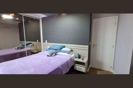 Apartamento à venda com 107m², 3 quartos e 2 vagas Apartamento à venda com 107m², 3 quartos e 2 vagasQuarto 3